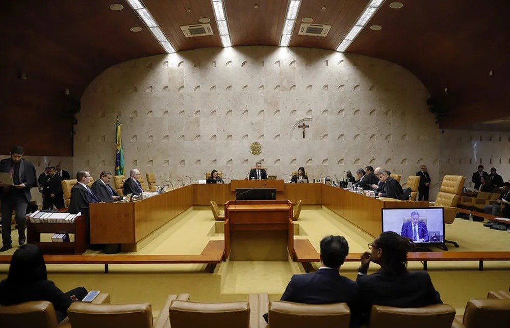 Zambelli pede que ministros do STF reconsiderem sua condenação