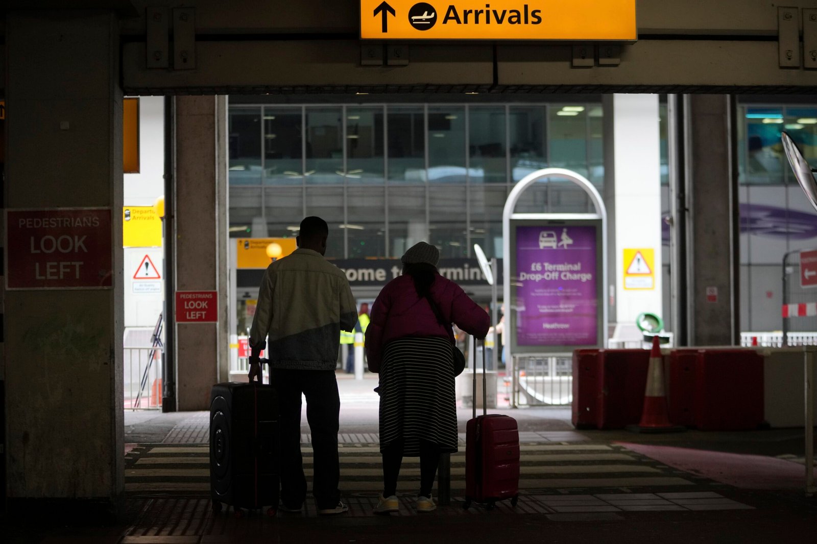 Heathrow fechado: entenda como um só aeroporto pode afetar voos do mundo inteiro, inclusive no Brasil