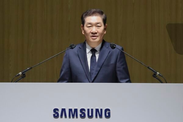 CEO da Samsung morre aos 63 anos