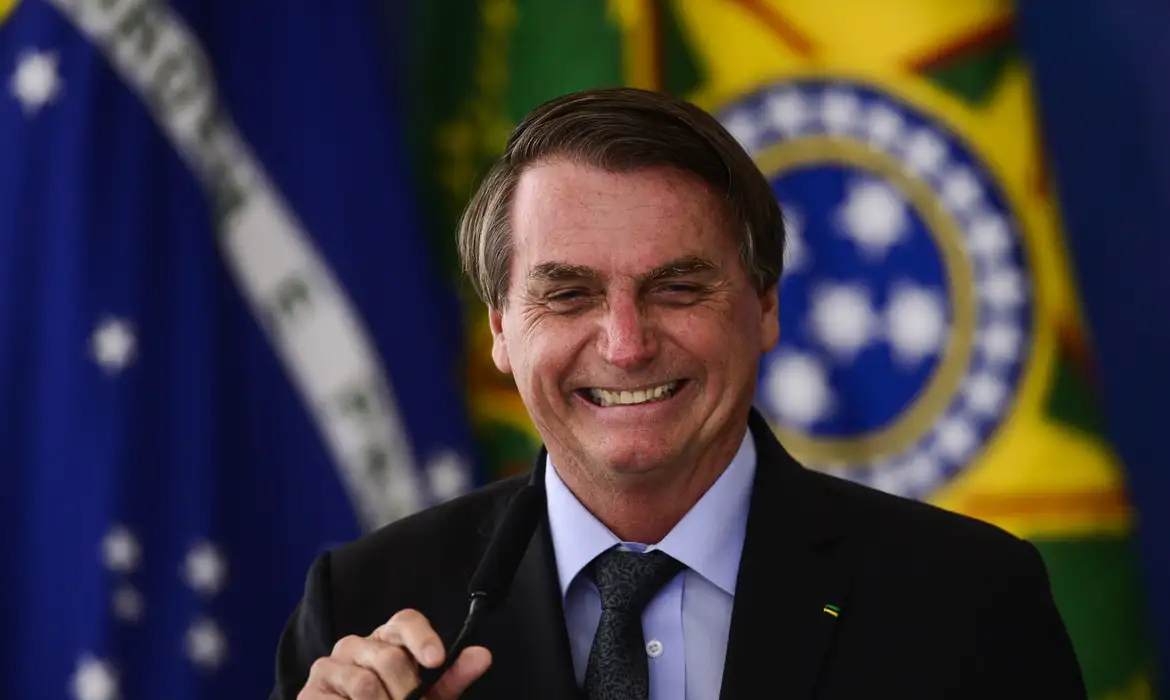 Governo Lula destina quase 80% da verba de publicidade a apenas 5 agências
