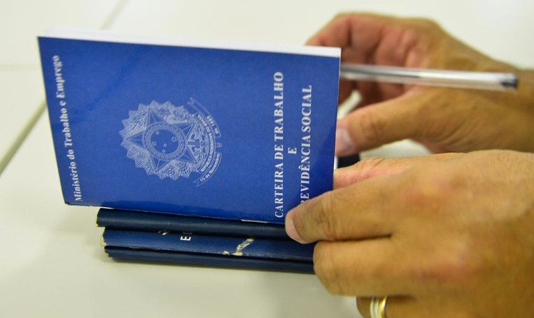 Cidade do litoral de SP abre 58 vagas de emprego; confira as oportunidades