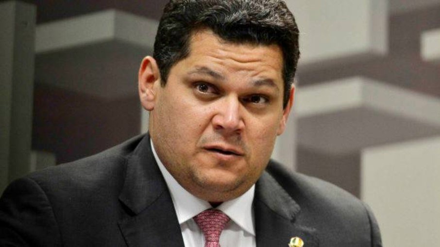 Brasil reduz produção de petróleo em janeiro
