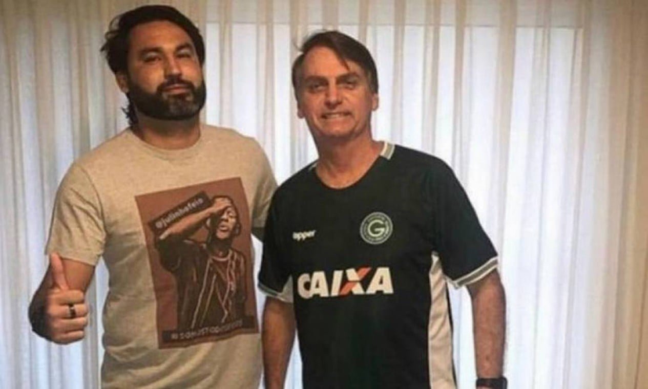 Moraes exige esclarecimentos sobre saída de Léo Índio do Brasil
