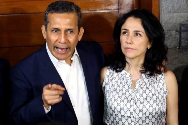 Refugiada no Brasil, ex-primeira-dama do Peru Nadine Heredia embarca para SP com escolta da PF