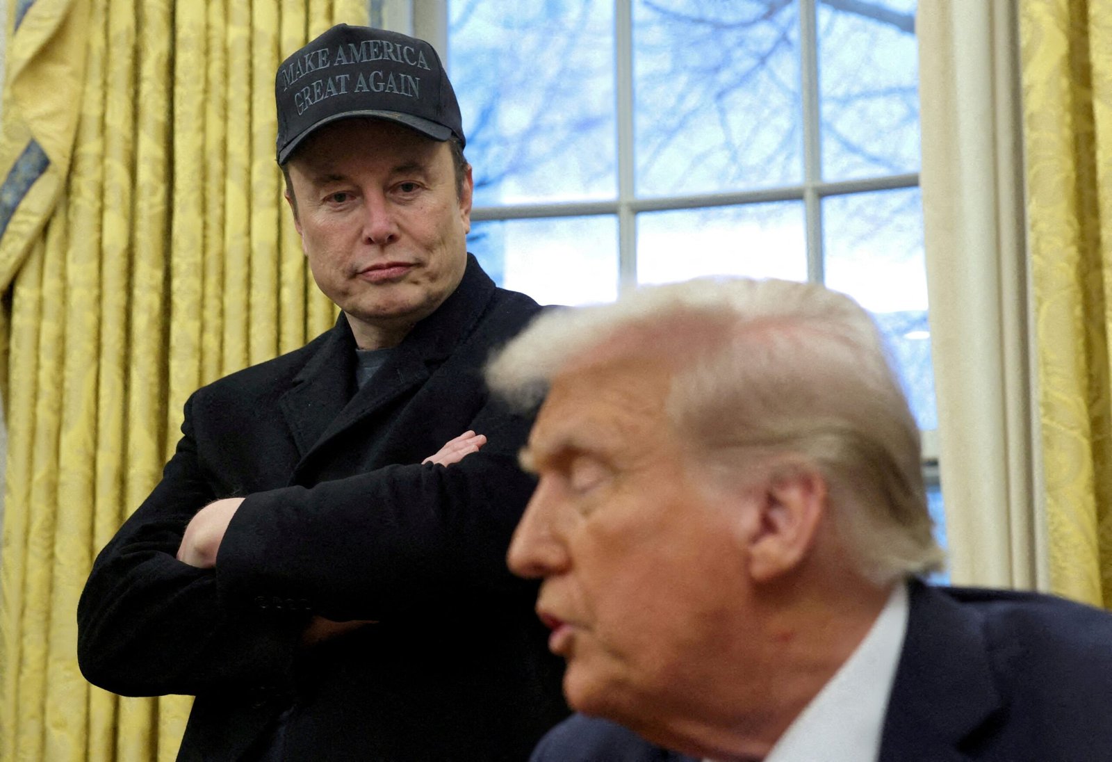 Musk pressiona Trump a reverter tarifas e faz apelos diretos ao presidente, diz jornal