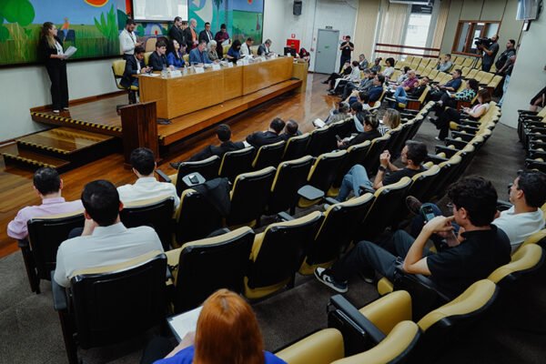 CCJ dá aval a criação da Secretaria Municipal de Planejamento e Eficiência
