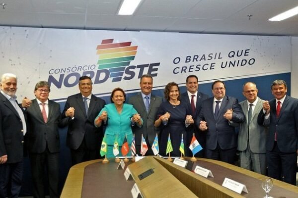 PF investiga desvio de quase R$ 50 milhões para respiradores da covid-19
