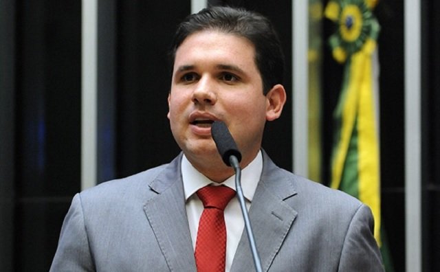 Deputados da oposição criticam a PEC da Segurança de Lula
