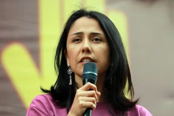 ‘Brasil se torna um nanico moral’, diz Filipe Barros, sobre asilo à ex-primeira-dama do Peru