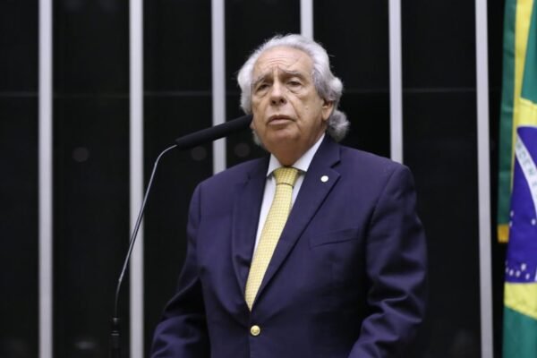 Caso Glauber Braga: relator pede cassação do mandato do psolista