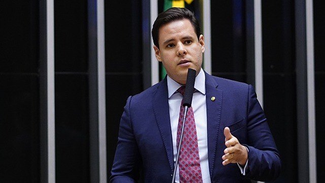 Oposição critica gastos com a Lei Rouanet: ‘Um deboche’