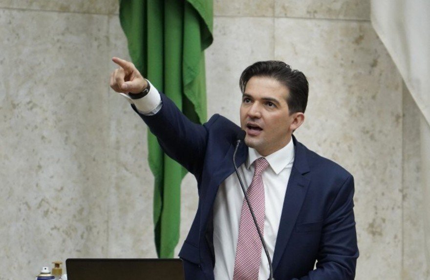 Vereador propõe exames toxicológicos para professores da rede pública de São Paulo