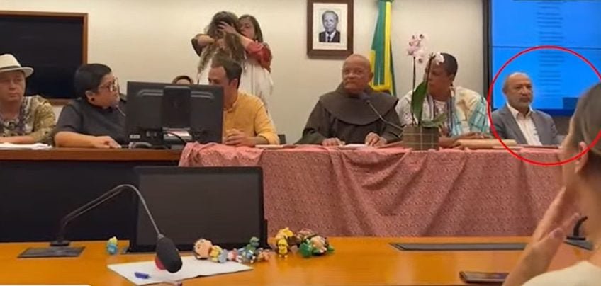 Apoiador do Hamas, Sayid Tenório vai a ato ecumênico de Glauber Braga