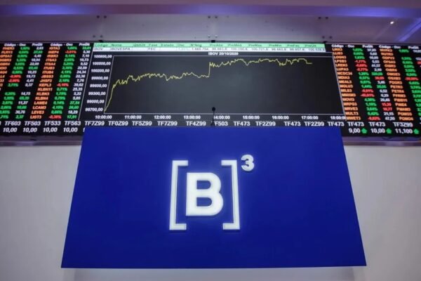 B3 dá dicas de como investir no exterior de forma segura