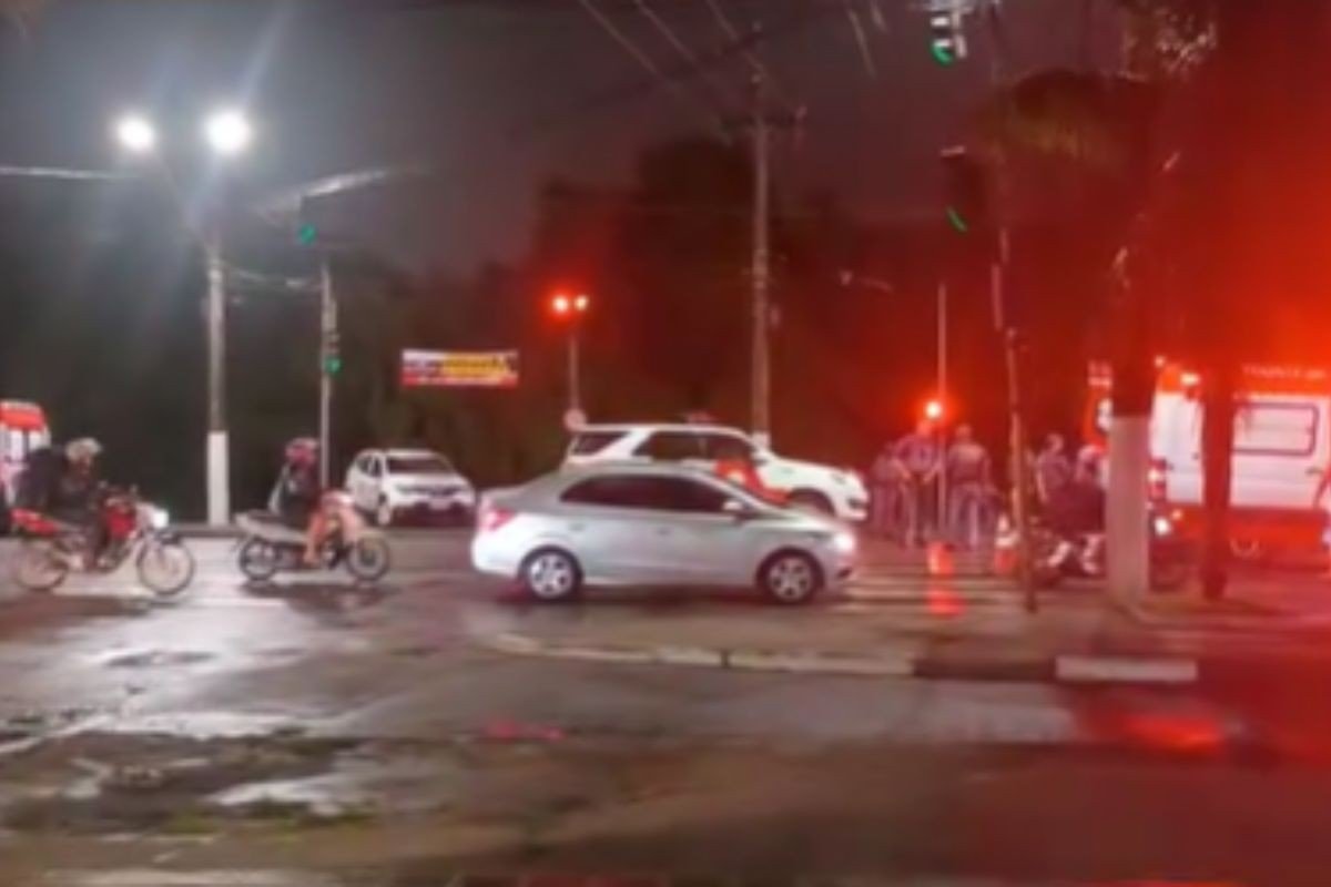 Idosa morre após ser atropelada por motorista de app em Guarujá, SP