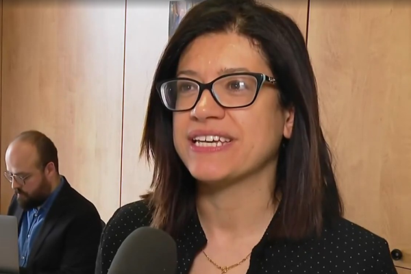 Quem é Bianca Fraccalvieri, brasileira que participa da missa de funeral do papa Francisco