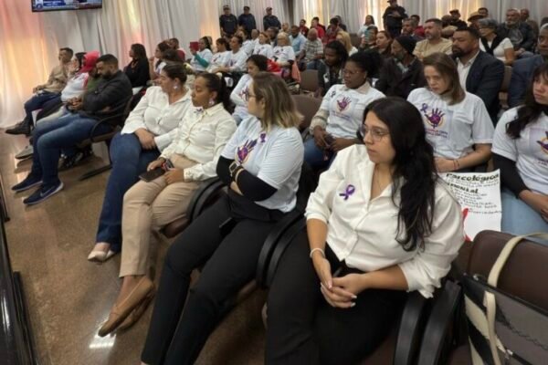Câmara de Embu-Guaçu Arquiva Denúncia Contra Prefeito