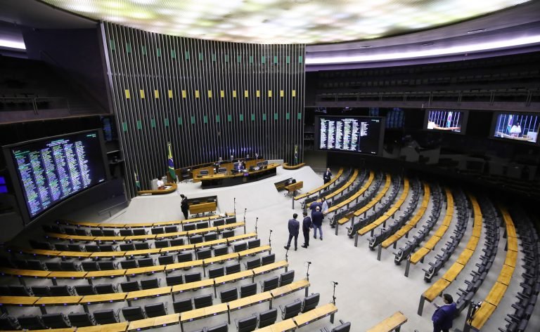 Câmara inicia votações desta quarta; acompanhe