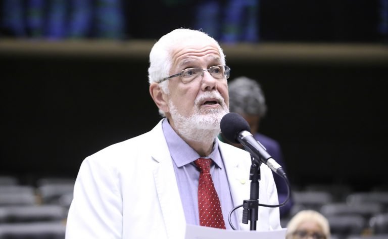 Comissão aprova criação de programa para avaliar saúde de pessoas idosas