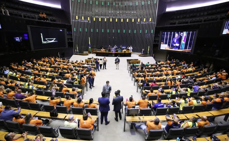 Motta cria comissão especial para debater ampliação dos direitos dos agentes de saúde