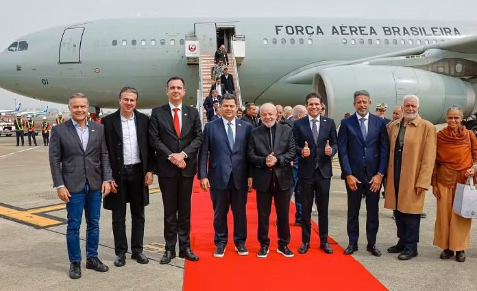 Viagem de Lula à Ásia custou mais de R$ 800 mil em diárias para comitiva, informa jornal
