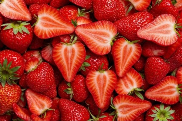 Mongaguá, SP, recebe 1ª Festa do Morango neste feriado; veja detalhes