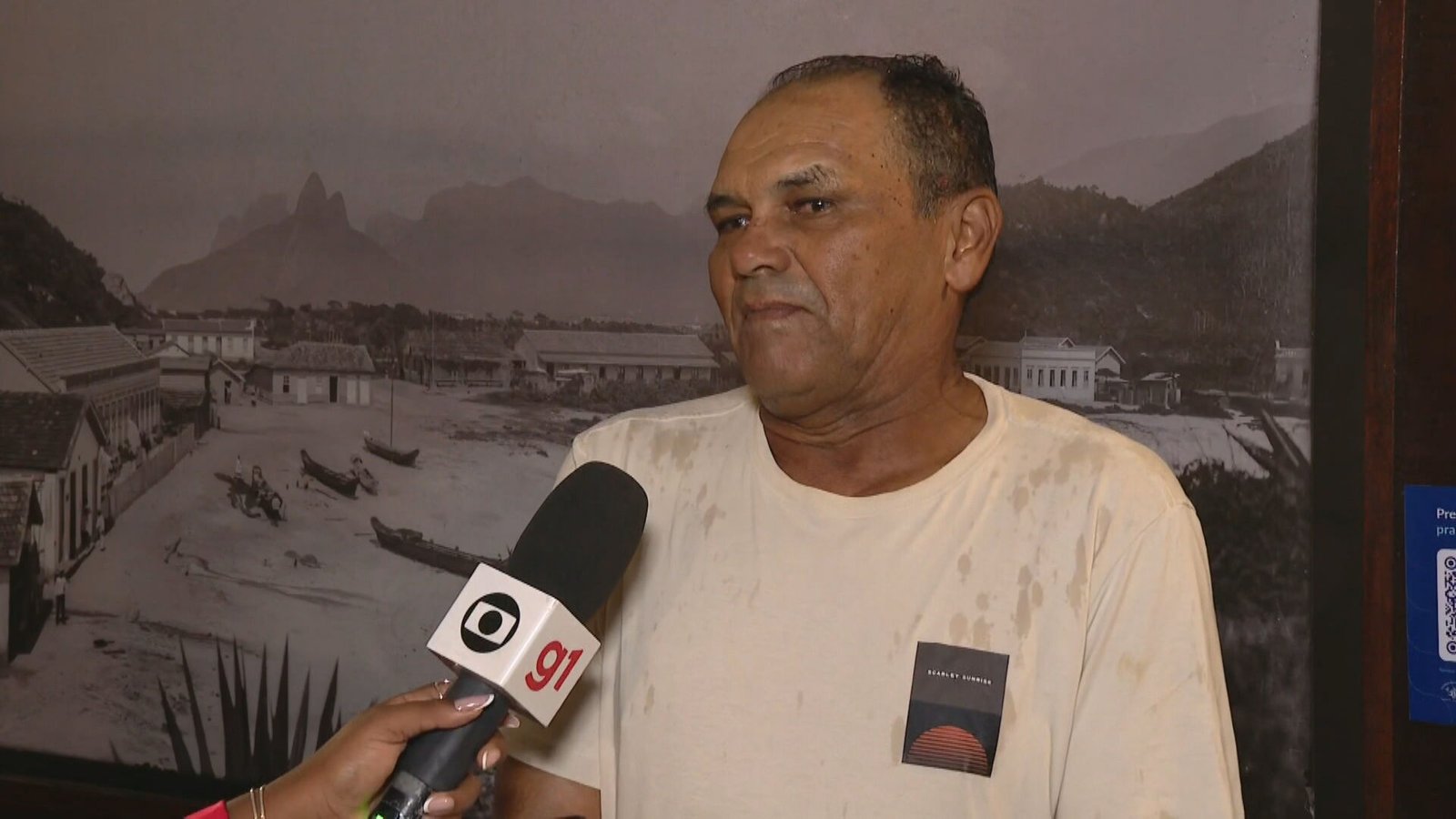 ‘Olhou pra gente e nos deu a bênção’, diz pescador de Copacabana que viu o papa durante passagem pelo Rio