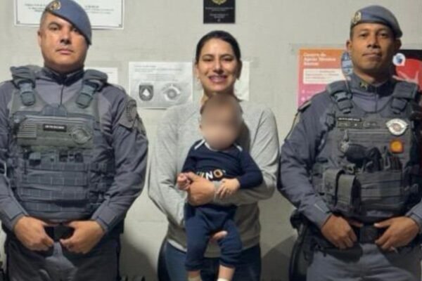 Mãe viaja mais de 900 km para procurar filho sequestrado pelo pai e o reencontra no litoral de SP
