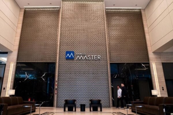 Ministério Público investiga negociação de compra do Banco Master pelo BRB
