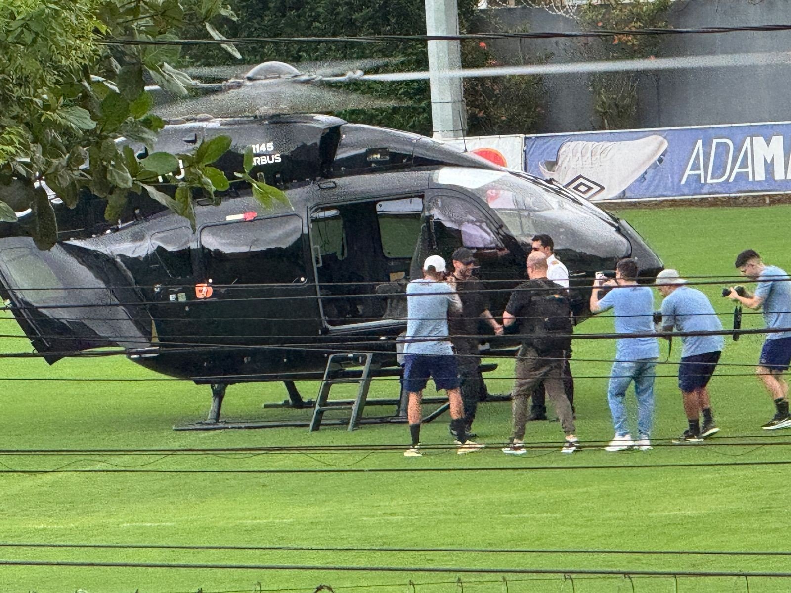 Conheça o helicóptero de Neymar que está proibido de voar pela Anac