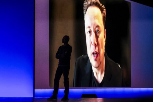 Musk diz que vai cortar gastos com doações políticas: ‘Vou fazer muito menos no futuro’