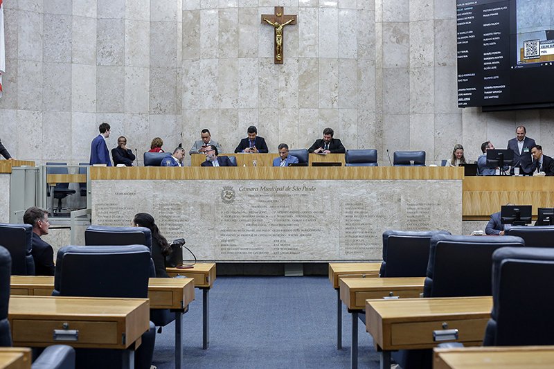 Câmara Aberta, regularização fundiária e cultura; confira alguns temas da sessão desta terça