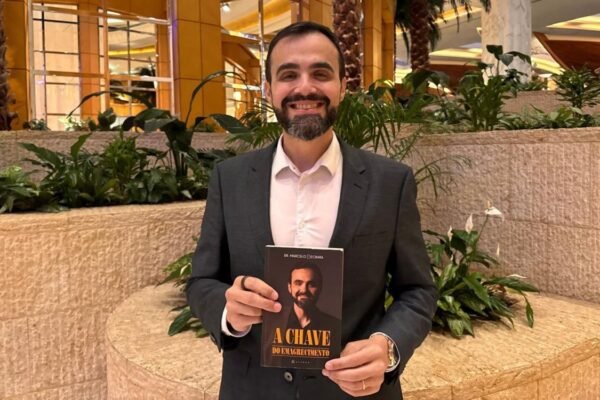 Médico especialista em obesidade lança livro ‘A Chave do Emagrecimento’