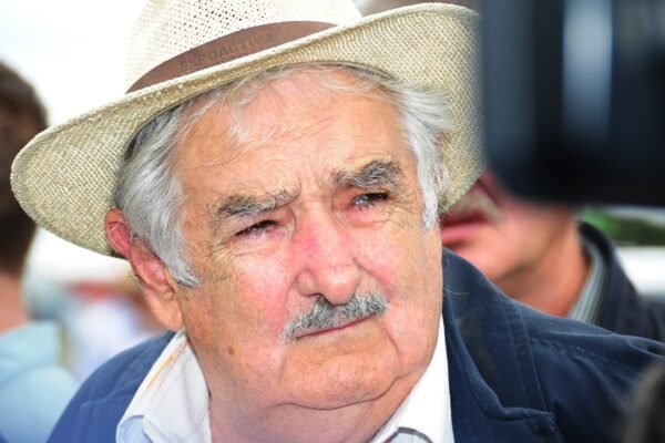 Mulher de José Mujica diz que ex-presidente do Uruguai está em estado terminal, sob cuidados paliativos