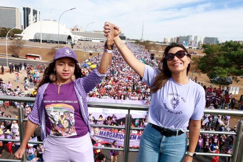 Contag recebeu quase R$ 2 mi em patrocínios da Caixa, Sesi e Senai