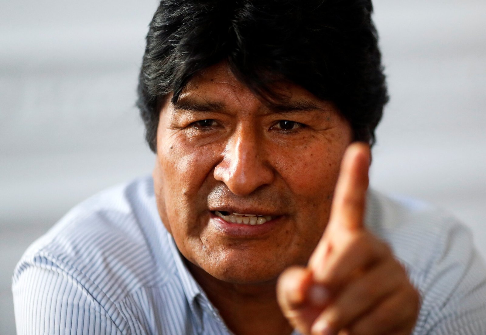 Juíza que anulou ordem de prisão contra Evo Morales é presa na Bolívia