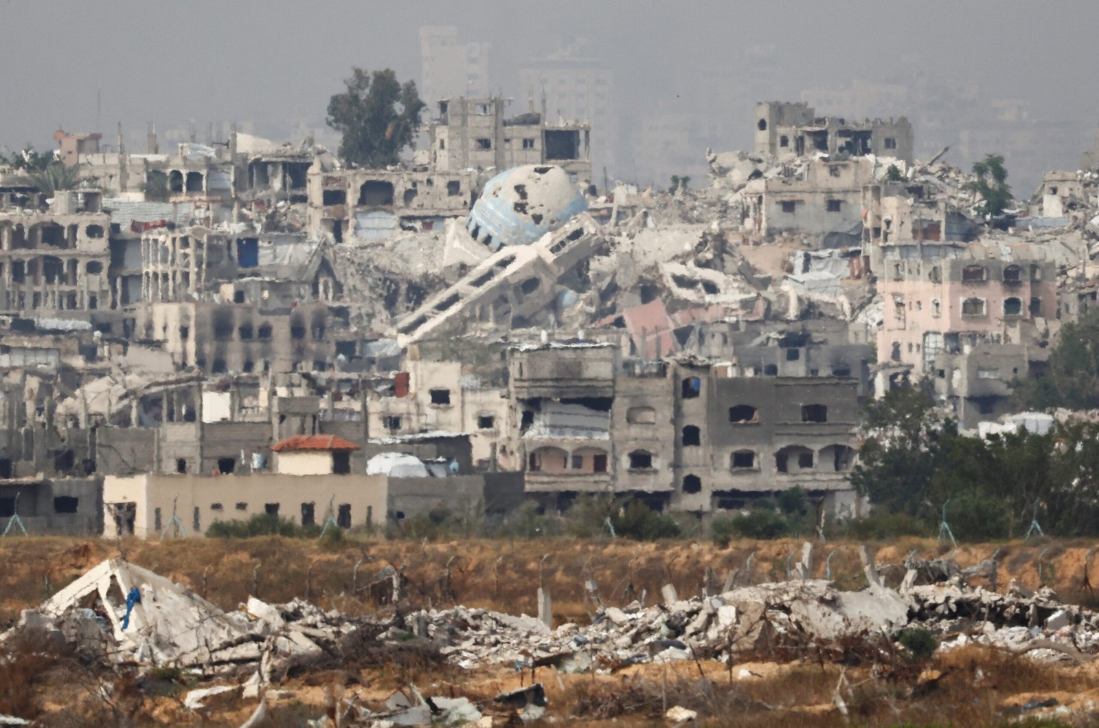 Chefe da OMS cobra entrada imediata de ajuda humanitária em Gaza anunciada por Netanyahu: ‘2 milhões estão passando fome’