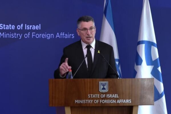 Israel acusa Europa de ‘incitar antissemitismo’ após assassinato de casal israelense em Washington