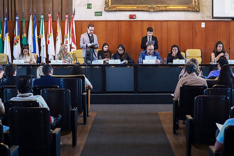 Comissão de Saúde dá aval a Frente Parlamentar em Defesa do Sistema Único de Assistência Social