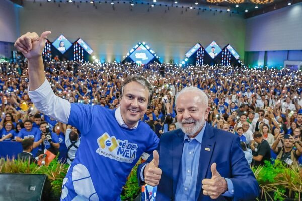 Pé-de-Meia para licenciaturas preenche apenas metade das vagas