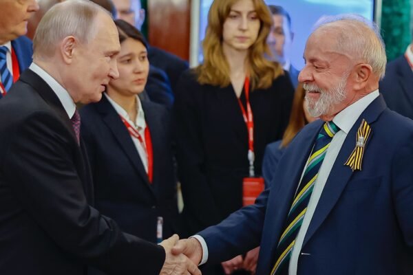 Depois da Rússia, Lula vai à China e intensifica aposta brasileira em aproximação com o Brics