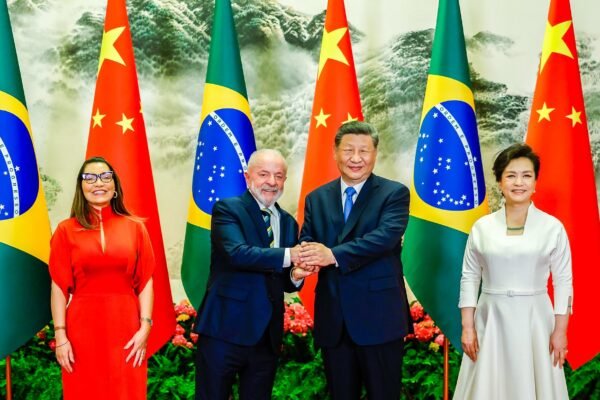 Janja reconhece quebra de protocolo em jantar com Xi Jinping, mas diz que ‘não vai se calar’