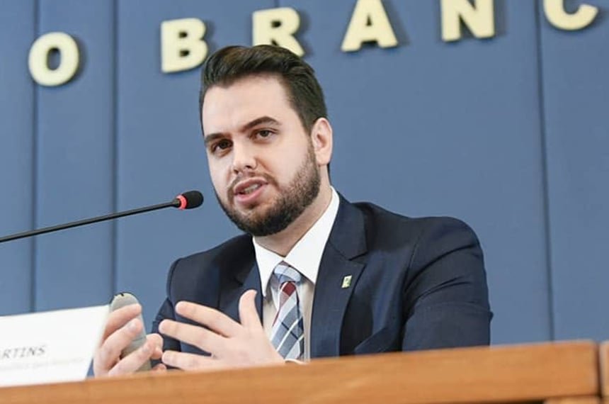 Ex-comandante do Exército não confirma Filipe Martins em reunião de suposto golpe
