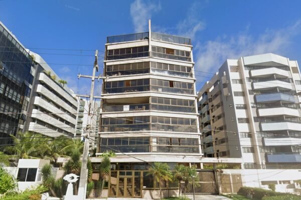 Collor vai cumprir prisão domiciliar em cobertura de R$ 9 mi na orla de Maceió