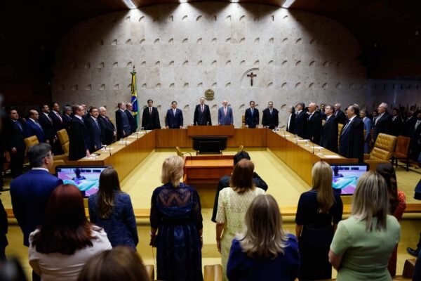 STF analisa hoje concessão de serviços funerários e processos trabalhistas