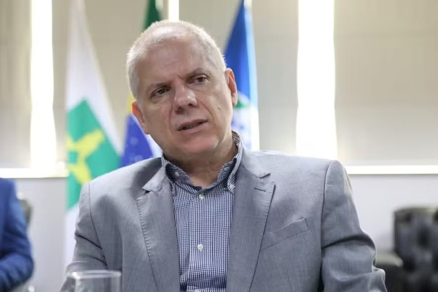 ‘Governo desmontou esquema de cobrança contra aposentados’, diz Lula, sobre INSS