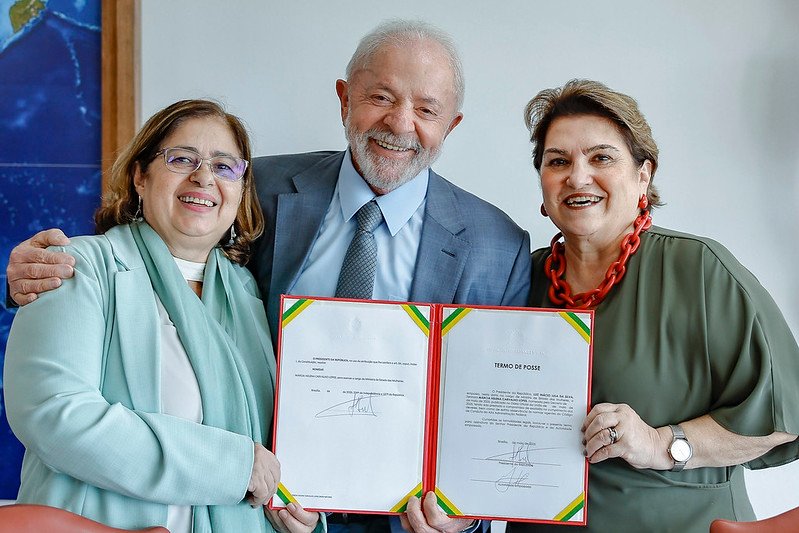 Lula demite Cida Gonçalves do Ministério das Mulheres
