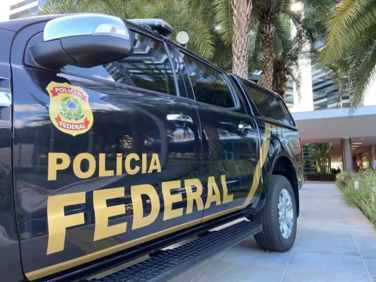 PF apreende Porsches na casa de envolvido em esquema de corrupção no STJ