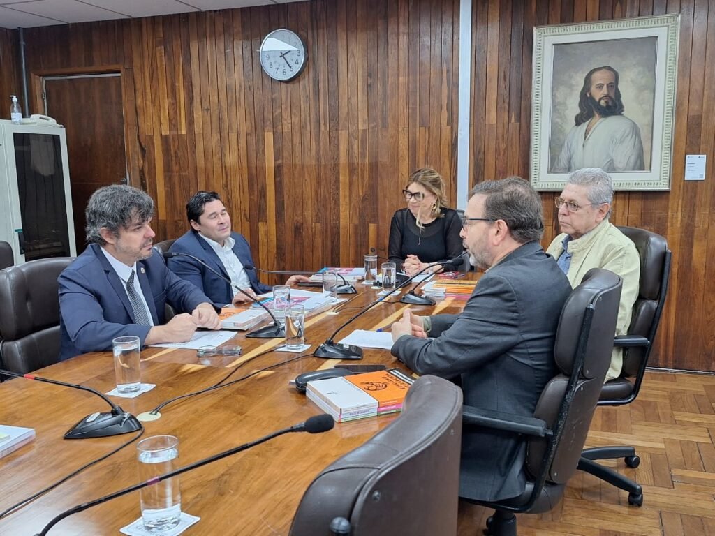 Comissão de Educação aprova audiência para debater a educação inclusiva na rede pública