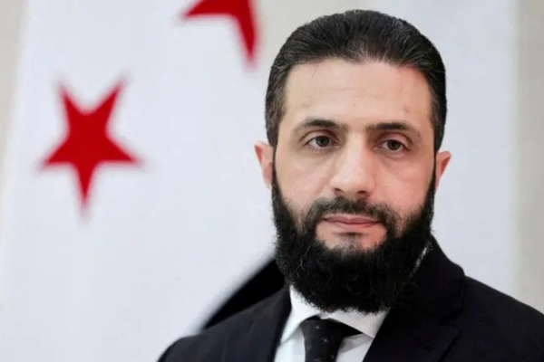 De ex-líder ligado à Al Qaeda e Estado Islâmico a encontro com Trump, quem é Ahmed al-Sharaa